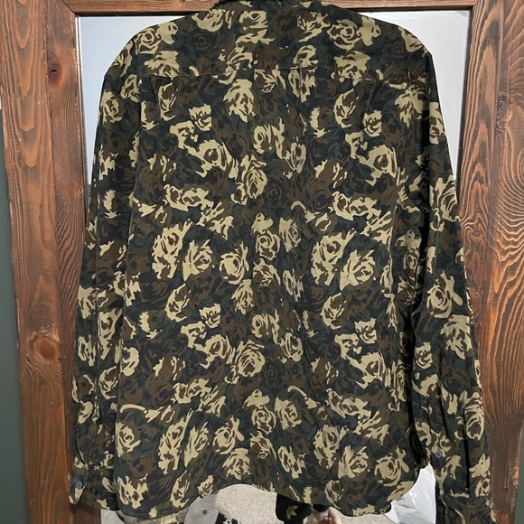 Express Button Down Shacket - Picture 2 of 4